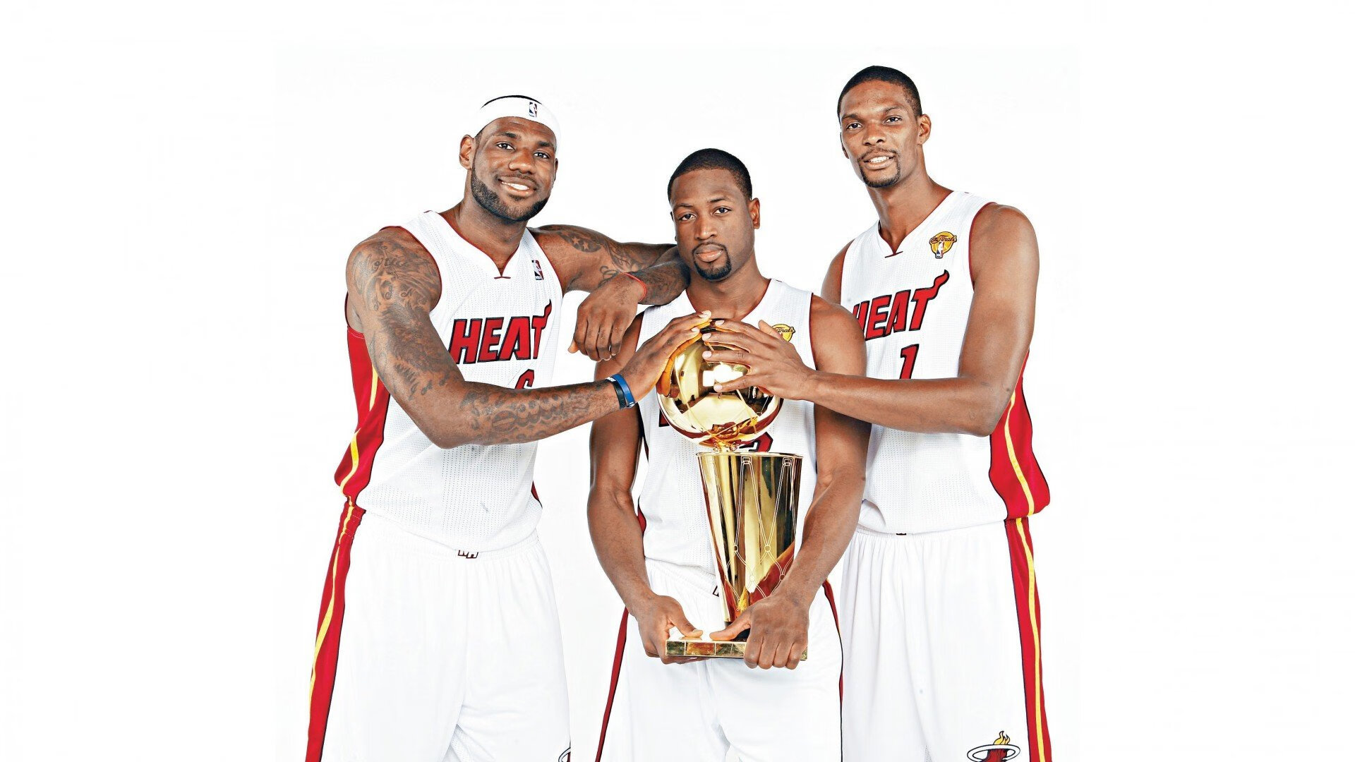 国家队推广交叉训练计划增强球员身体协调能力，健身中交叉训练法